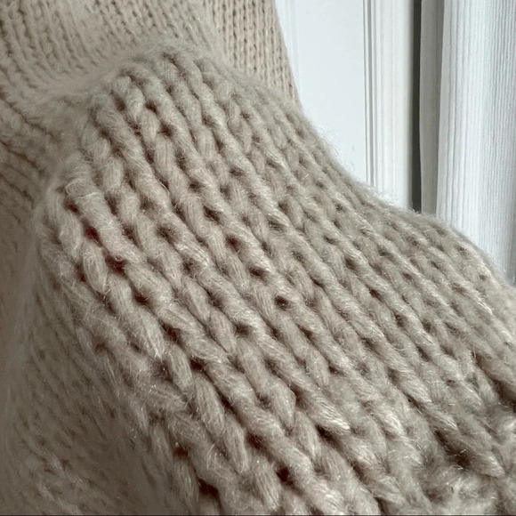 For The Republic  Dropped-Shoulder Knit Sweater size M - Picture 7 of 8